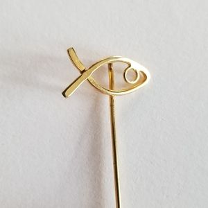 Vintage fish stickpin Ichthys Christian Jesus gold tone stick pin